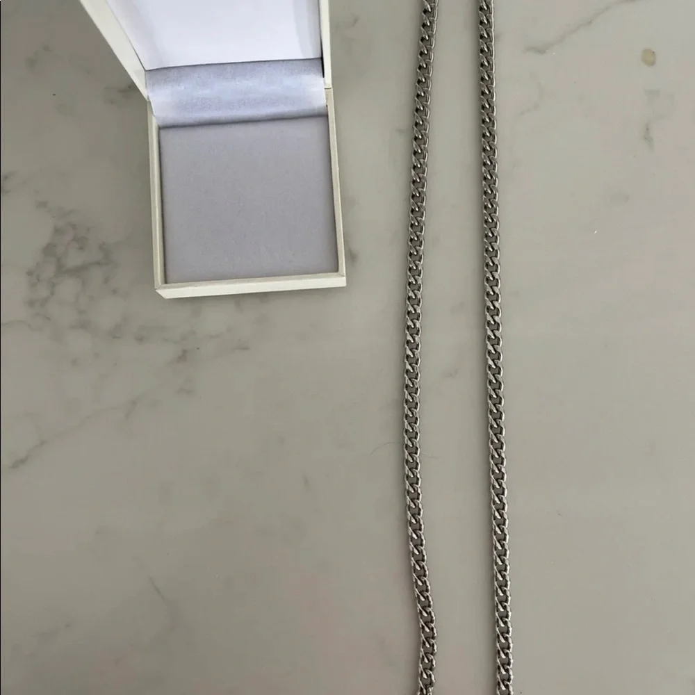 𝅺SILVER Cuban chain necklace 6 mm